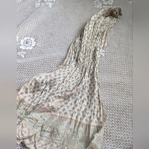 Vintage Silk & Gauze Scarf Collection | Navy & Paisley Duo - Picture 3 of 3